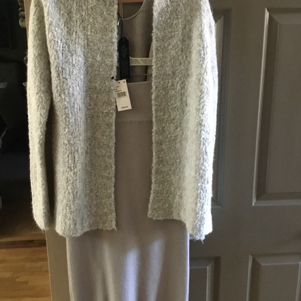 Saks Fifth Avenue Black Label Cashmere skirt NWT - also have  tank & jkt listed